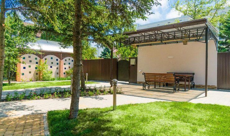 *Санаторий "Родник" г.Анапа